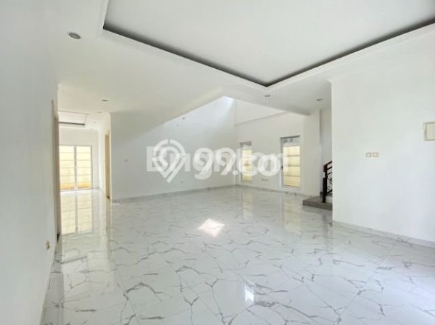 Rumah Elit Modern Tanpa Renovasi di Sentul City Bogor Rumah Elit Modern Tanpa Renovasi di Sentul City Bogor