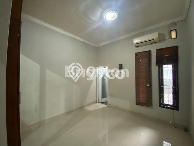 Rumah Elit Modern Siap Huni di Bantar Jati Bogor Rumah Elit Modern Siap Huni di Bantar Jati Bogor