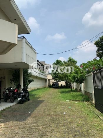 Dijual Rumah Mewah Exclusive di Ciracas, Jakarta Timur Dijual Rumah Mewah Exclusive di Ciracas, Jakarta Timur