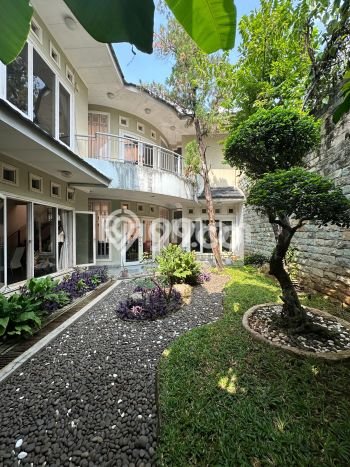 Rumah Mewah Dijual LT 1200m2 di Kebayoran Lama, Jakarta Selatan Rumah Mewah Dijual LT 1200m2 di Kebayoran Lama, Jakarta Selatan