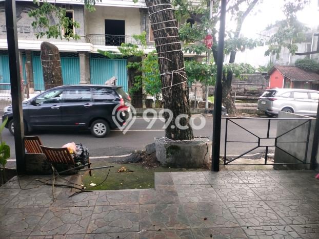 Disewakan Ruko komersial di Kuta luas bangunan 32m2 Disewakan Ruko komersial di Kuta luas bangunan 32m2