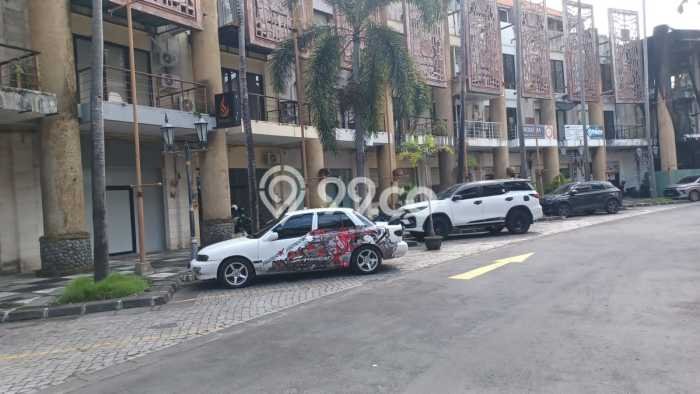 Ruko Siap Pakai di Kuta, Luas 228m², Area Bisnis Ruko Siap Pakai di Kuta, Luas 228m², Area Bisnis