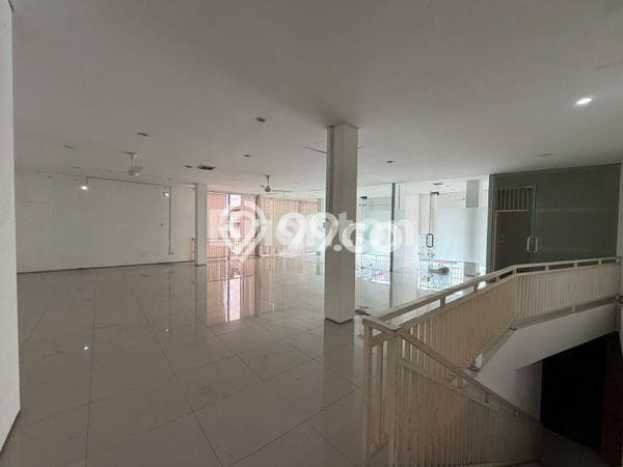 Ruko Disewa di Denpasar Barat, Denpasar, LT 180m2 / LB 200m2 Ruko Disewa di Denpasar Barat, Denpasar, LT 180m2 / LB 200m2