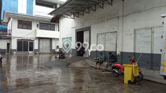 FOR RENT! Gudang di Pluit Cocok untuk Bisnis 450m2 FOR RENT! Gudang di Pluit Cocok untuk Bisnis 450m2