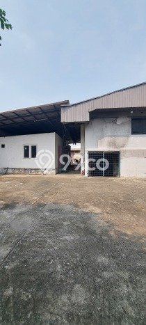 Unit Gudang Disewakan di Kapuk di Area Ramai & Strategis Unit Gudang Disewakan di Kapuk di Area Ramai & Strategis