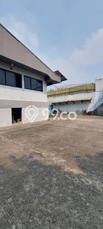 Unit Gudang Disewakan di Kapuk di Area Ramai & Strategis Unit Gudang Disewakan di Kapuk di Area Ramai & Strategis