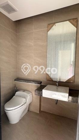 Sewa Rumah Nyaman LT 420m2 / LB 500m2 di Golf Island, Jakarta Utara Sewa Rumah Nyaman LT 420m2 / LB 500m2 di Golf Island, Jakarta Utara