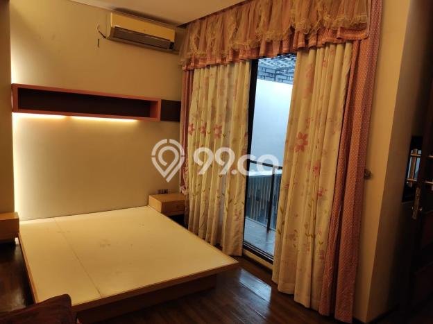 Hunian Elit LB 650m2 Siap Huni Desain Elegan di Banjar Wijaya, Tangerang Hunian Elit LB 650m2 Siap Huni Desain Elegan di Banjar Wijaya, Tangerang