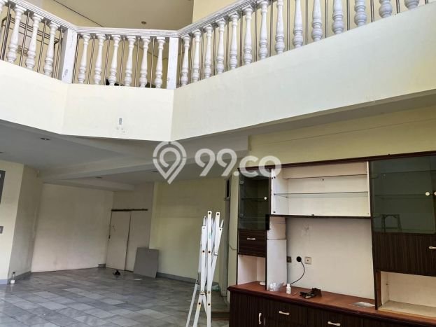 For Sale! Luxury House LT 405m2 Desain Modern di Muara Karang For Sale! Luxury House LT 405m2 Desain Modern di Muara Karang