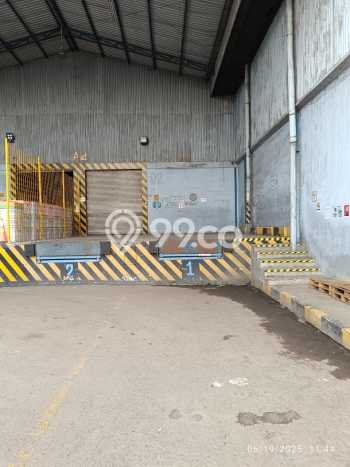 Gudang bagus disewakan di Cakung Jakarta Timur dengan LB 5027m2 harga sewa terbaik Gudang bagus disewakan di Cakung Jakarta Timur dengan LB 5027m2 harga sewa terbaik