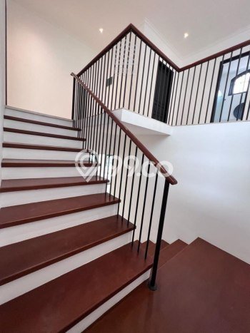 Rumah Elit LB 500m2 Siap Pakai Desain Elegan di Lebak Bulus, Jakarta Selatan Rumah Elit LB 500m2 Siap Pakai Desain Elegan di Lebak Bulus, Jakarta Selatan