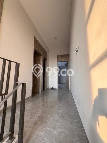 Dijual Hunian Rumah Terawat 3 KT di Meruya, Jakarta Barat Dijual Hunian Rumah Terawat 3 KT di Meruya, Jakarta Barat