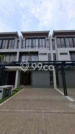 Rumah Elit Modern Siap Huni di Pantai Mutiara Jakarta Utara Rumah Elit Modern Siap Huni di Pantai Mutiara Jakarta Utara