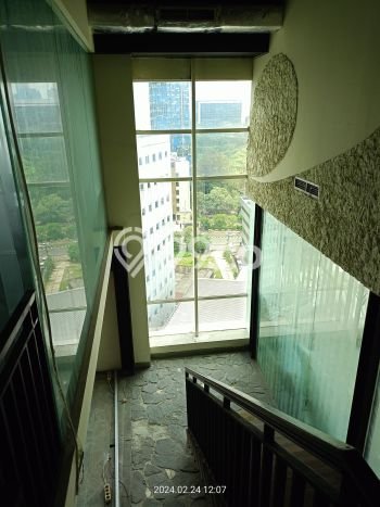 Kantor Disewa di Jakarta Barat dengan LB 300m2 Area Komersial Ramai Kantor Disewa di Jakarta Barat dengan LB 300m2 Area Komersial Ramai