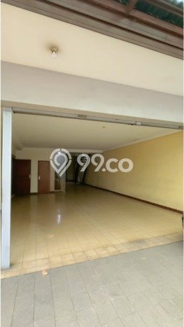 Rumah Luxury Modern Siap Huni di Meruya Jakarta Barat Rumah Luxury Modern Siap Huni di Meruya Jakarta Barat