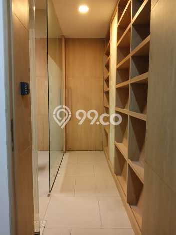 Ruko Premium Kawasan Kebayoran Baru, Luas 250m2m², Jalan Utama, Ramai Ruko Premium Kawasan Kebayoran Baru, Luas 250m2m², Jalan Utama, Ramai