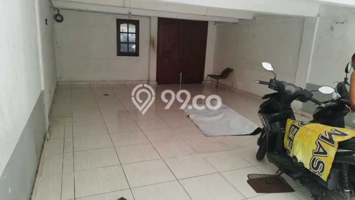 LOKASI PREMIUM! Ruko di , Luas 200m2m², Pusat Bisnis LOKASI PREMIUM! Ruko di , Luas 200m2m², Pusat Bisnis