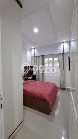 Rumah Mewah LB 115m2 Siap Huni Desain Elegan di Kalideres, Jakarta Barat Rumah Mewah LB 115m2 Siap Huni Desain Elegan di Kalideres, Jakarta Barat
