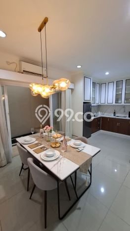 Rumah Mewah LB 115m2 Siap Huni Desain Elegan di Kalideres, Jakarta Barat Rumah Mewah LB 115m2 Siap Huni Desain Elegan di Kalideres, Jakarta Barat