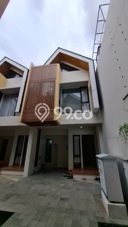 Dijual Hunian Rumah Nyaman 3 Kamar di Joglo, Jakarta Barat Dijual Hunian Rumah Nyaman 3 Kamar di Joglo, Jakarta Barat