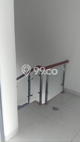 Hot Offer Hunian Mewah Ideal dan Luas di Kembangan, Jakarta Barat Hot Offer Hunian Mewah Ideal dan Luas di Kembangan, Jakarta Barat