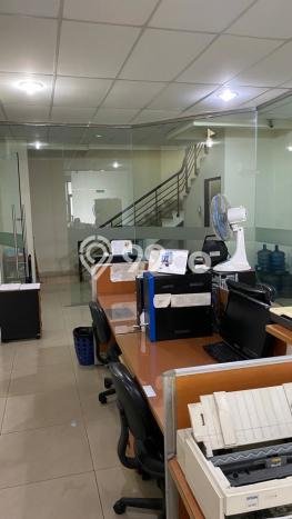 Ruko Dijual di Prime Area Jakarta Barat Luas 334m2 Ruko Dijual di Prime Area Jakarta Barat Luas 334m2