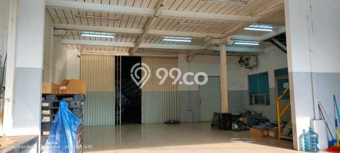 AREA KOMERSIAL! Gudang Disewakan Kawasan Harapan Indah, Luas 1000m², Akses Utama AREA KOMERSIAL! Gudang Disewakan Kawasan Harapan Indah, Luas 1000m², Akses Utama