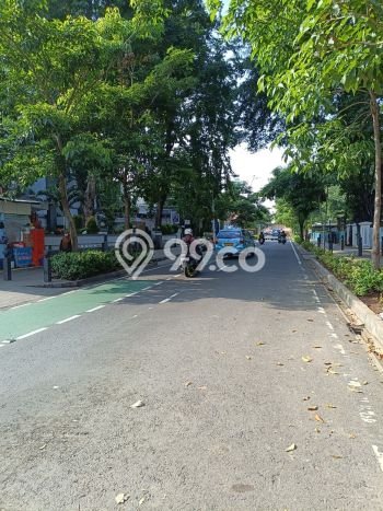 Rumah Kawasan Cikini, Luas 750m², Bangunan 750m² Rumah Kawasan Cikini, Luas 750m², Bangunan 750m²