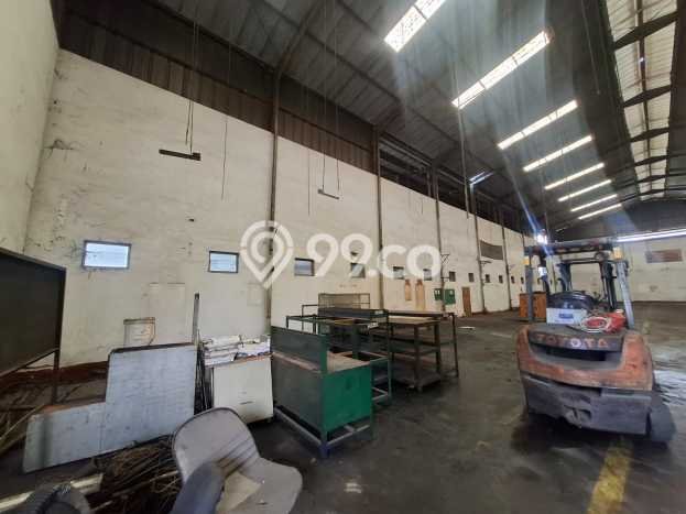 Unit Gudang Disewakan di Jababeka di Area Ramai & Strategis Unit Gudang Disewakan di Jababeka di Area Ramai & Strategis