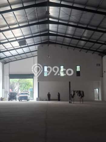 Unit Gudang Dijual di Bekasi LT 1336m2 & LB 1200m2 Unit Gudang Dijual di Bekasi LT 1336m2 & LB 1200m2