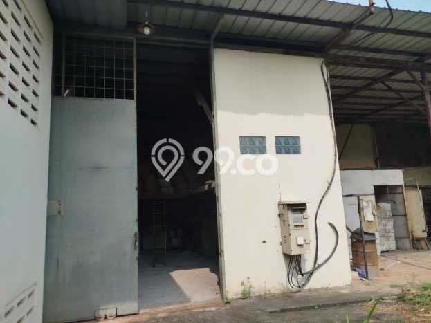 Gudang Area Strategis di Setu, Luas 800m², Siap Usaha Gudang Area Strategis di Setu, Luas 800m², Siap Usaha
