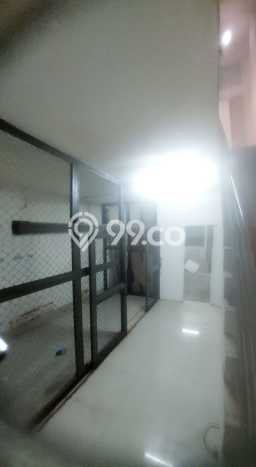 Ruko untuk disewa di Pademangan punya LT 75m2 & LB 345m2 harga sewa kompetitif Ruko untuk disewa di Pademangan punya LT 75m2 & LB 345m2 harga sewa kompetitif