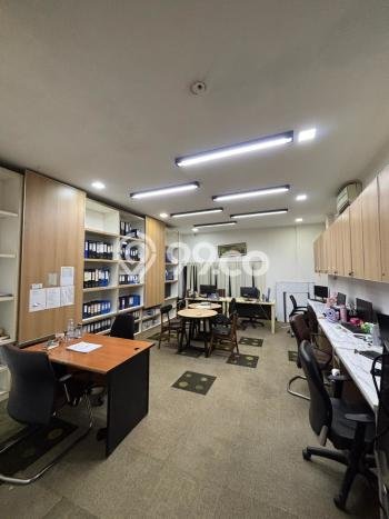 Ruko Bagus LT 90m2 LB 260m2 Dijual di Matraman Jakarta Timur Ruko Bagus LT 90m2 LB 260m2 Dijual di Matraman Jakarta Timur