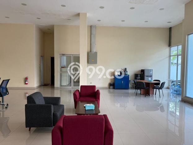 KAWASAN KOMERSIAL! Gudang For Rent di , Luas 720m2m², Area Premium KAWASAN KOMERSIAL! Gudang For Rent di , Luas 720m2m², Area Premium