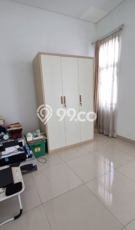 For Sale Hunian Rumah Nyaman 4 KT di BSD City, Tangerang For Sale Hunian Rumah Nyaman 4 KT di BSD City, Tangerang