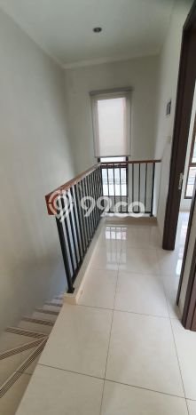 Rumah Luas Asri 2 KT Siap Huni di Graha Raya Tangerang Selatan Rumah Luas Asri 2 KT Siap Huni di Graha Raya Tangerang Selatan