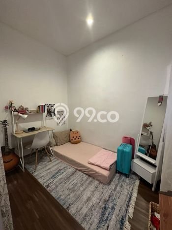 Rumah 4 KT 2 KM One Gate System di Bintaro, Tangerang Selatan Rumah 4 KT 2 KM One Gate System di Bintaro, Tangerang Selatan