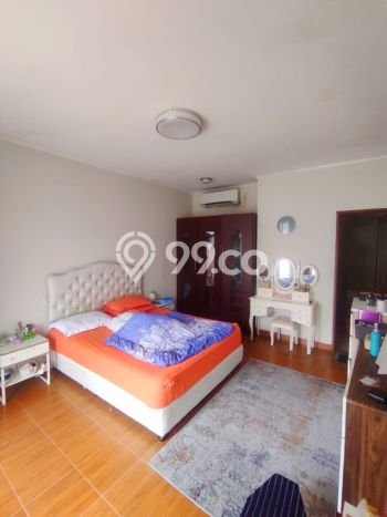 HUNIAN BERKELAS! Rumah Exclusive Bintaro, Tangerang Selatan, LT 135m² Luas Bangunan 180m² HUNIAN BERKELAS! Rumah Exclusive Bintaro, Tangerang Selatan, LT 135m² Luas Bangunan 180m²