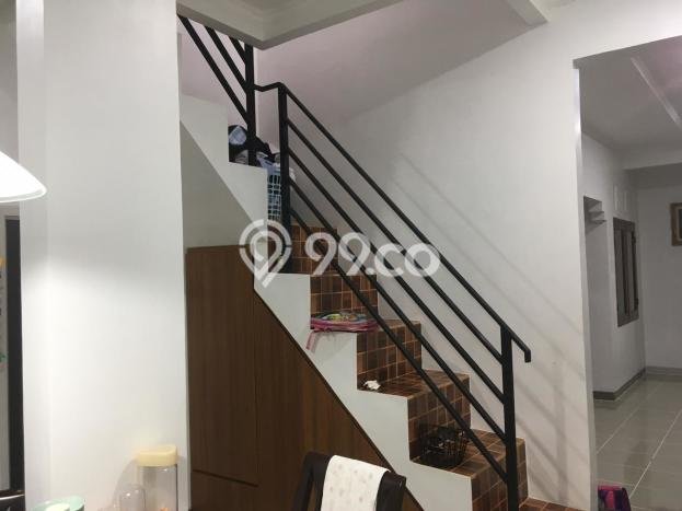 Jual Rumah Mewah Megah Dengan View Eksklusif di Bintaro, Tangerang Selatan Jual Rumah Mewah Megah Dengan View Eksklusif di Bintaro, Tangerang Selatan