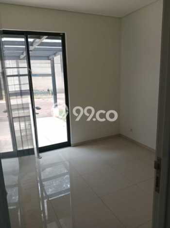 Rumah Luxury Modern Tanpa Renovasi di Bintaro Tangerang Selatan Rumah Luxury Modern Tanpa Renovasi di Bintaro Tangerang Selatan