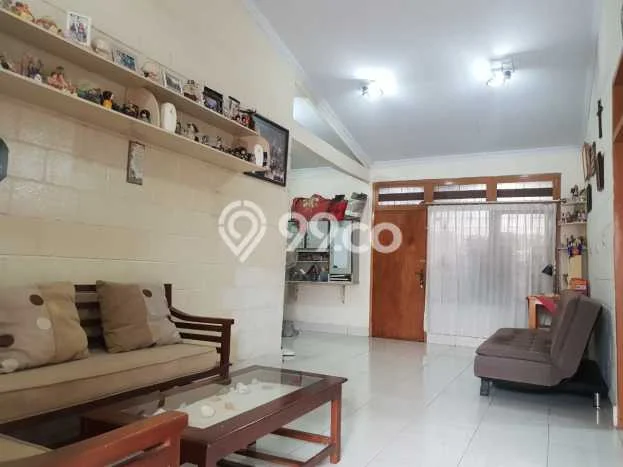 Rumah Luas Asri 3 KT Siap Huni di Daan Mogot Jakarta Barat Rumah Luas Asri 3 KT Siap Huni di Daan Mogot Jakarta Barat