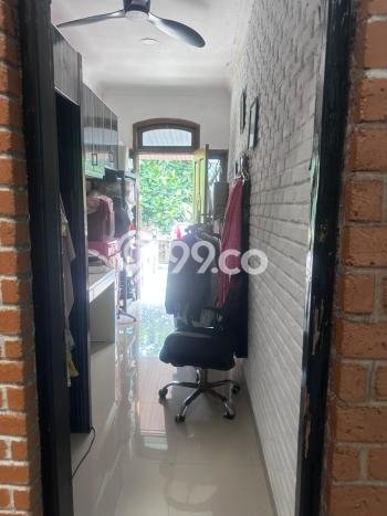 Rumah Minimalis 4 KT LT 120m2 di Graha Raya Rumah Minimalis 4 KT LT 120m2 di Graha Raya