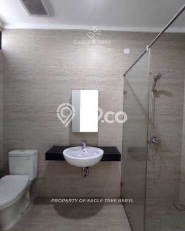Hunian Elit LB 120m2 Siap Pakai Desain Elegan di Bintaro, Tangerang Selatan Hunian Elit LB 120m2 Siap Pakai Desain Elegan di Bintaro, Tangerang Selatan