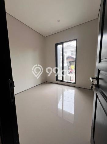 Rumah Minimalis LB/LT 105m2/90m2 Dijual di Bintaro, Tangerang Selatan Rumah Minimalis LB/LT 105m2/90m2 Dijual di Bintaro, Tangerang Selatan