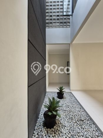 Jual Rumah Mewah Elegan Dengan View Eksklusif di Bintaro, Tangerang Selatan Jual Rumah Mewah Elegan Dengan View Eksklusif di Bintaro, Tangerang Selatan