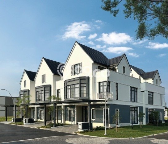 Jual Rumah Mewah Elegan Dengan View Eksklusif di Gading Serpong, Tangerang Jual Rumah Mewah Elegan Dengan View Eksklusif di Gading Serpong, Tangerang