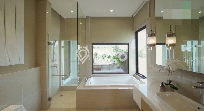 Rumah Luxury Modern Tanpa Renovasi di Gading Serpong Tangerang Rumah Luxury Modern Tanpa Renovasi di Gading Serpong Tangerang