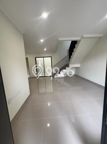 Hunian Elit LB 150m2 Siap Pakai Desain Elegan di Gading Serpong, Tangerang Hunian Elit LB 150m2 Siap Pakai Desain Elegan di Gading Serpong, Tangerang