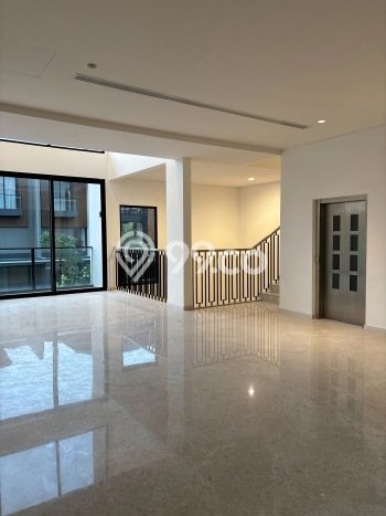 Jual Rumah Luas Megah Dengan View Eksklusif di BSD, Tangerang Jual Rumah Luas Megah Dengan View Eksklusif di BSD, Tangerang