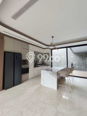 Rumah Mewah LB 445m2 Siap Pakai Desain Elegan di BSD, Tangerang Rumah Mewah LB 445m2 Siap Pakai Desain Elegan di BSD, Tangerang